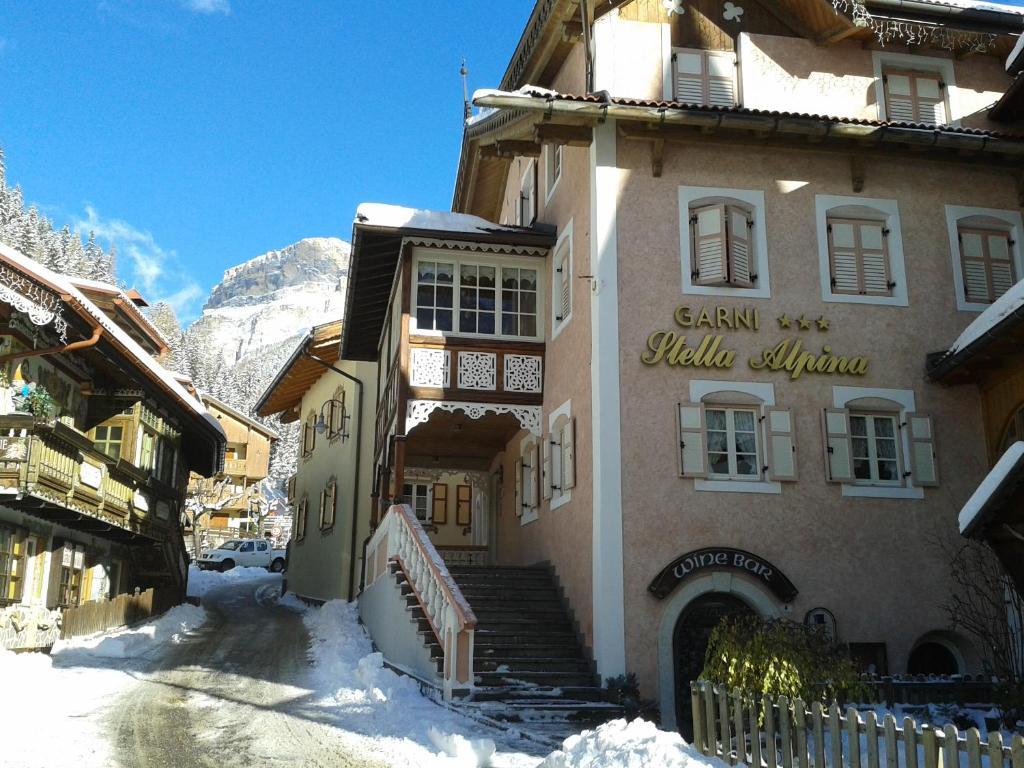 Hotel Garni Stella Alpina Canazei Exterior foto